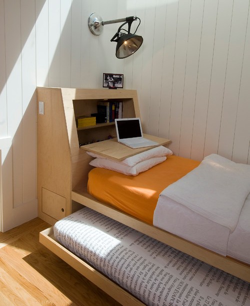 Furniture multi-fungsi penghemat ruang di rumah minimalis Type 36