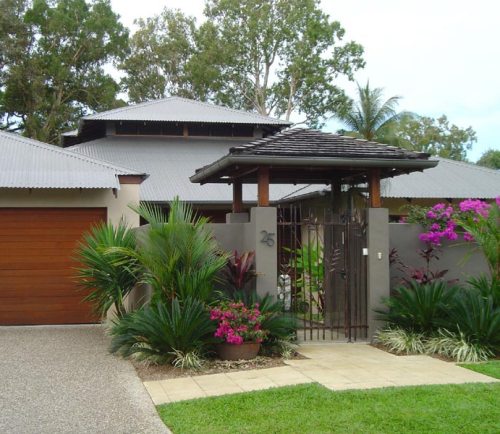 Model rumah minimalis 1 lantai dengan fasad tropis